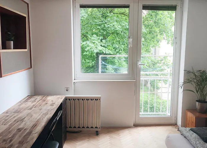 City Center Apartment Free Parking